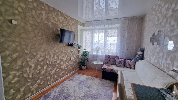 Продам однокомнатную (1-комн.) квартиру, Академика Курчатова ул, 1б, Пермь г