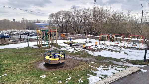 Продам однокомнатную (1-комн.) квартиру, Академика Курчатова ул, 1б, Пермь г