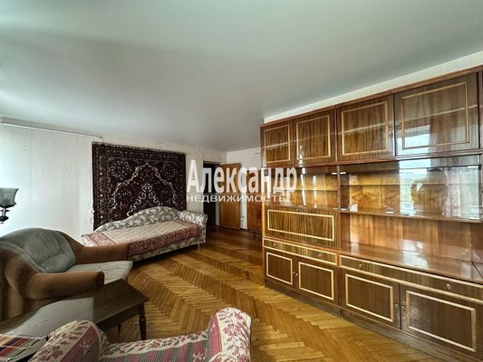 Продам двухкомнатную (2-комн.) квартиру, Бестужевская ул, 81, Санкт-Петербург г