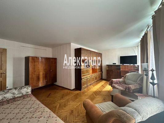 Продам двухкомнатную (2-комн.) квартиру, Бестужевская ул, 81, Санкт-Петербург г