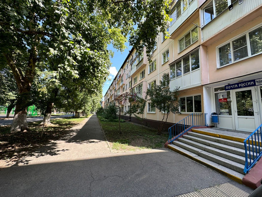 Продам однокомнатную (1-комн.) квартиру, Кирова ул, 85, Армавир г