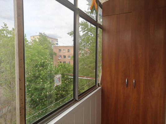 Продам двухкомнатную (2-комн.) квартиру, 2-я Краснодарская ул, 151к1, Ростов-на-Дону г