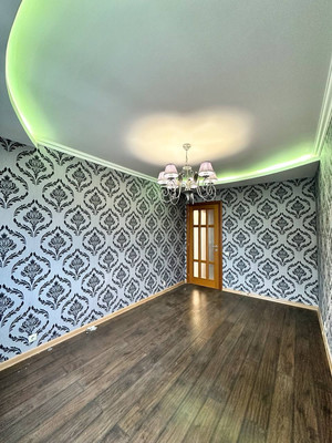 Продам трехкомнатную (3-комн.) квартиру, Солнечный б-р, 7, Лопатино рп