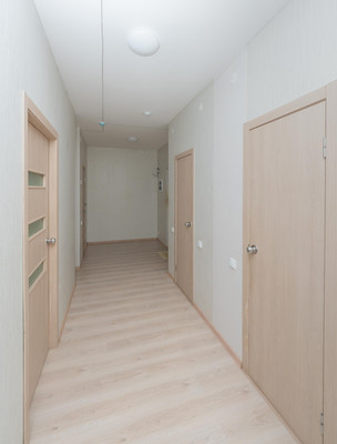 Продам двухкомнатную (2-комн.) квартиру, Революции ул, 52кб, Пермь г