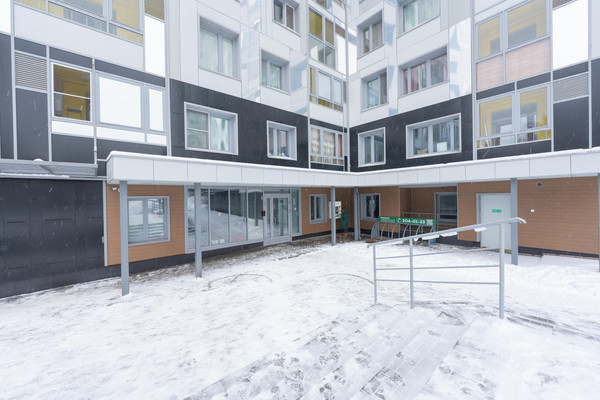 Продам двухкомнатную (2-комн.) квартиру, Революции ул, 52кб, Пермь г