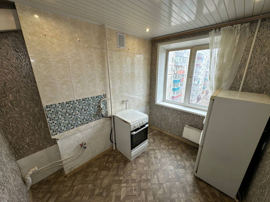 Продам трехкомнатную (3-комн.) квартиру, Московский пр-кт, 26к2, Комсомольск-на-Амуре г