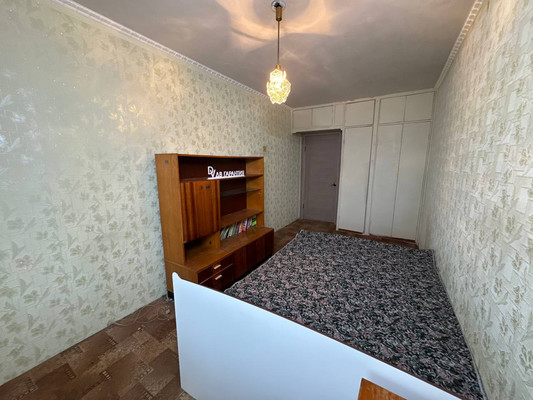 Продам трехкомнатную (3-комн.) квартиру, Московский пр-кт, 26к2, Комсомольск-на-Амуре г