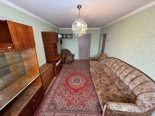 Продам трехкомнатную (3-комн.) квартиру, Московский пр-кт, 26к2, Комсомольск-на-Амуре г