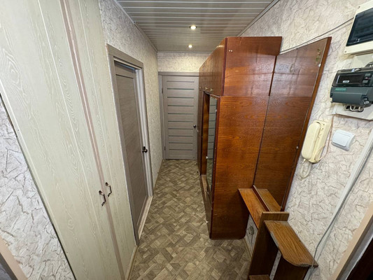 Продам трехкомнатную (3-комн.) квартиру, Московский пр-кт, 26к2, Комсомольск-на-Амуре г