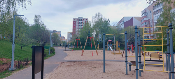 Продам двухкомнатную (2-комн.) квартиру, Победы пр-кт, 168, Казань г