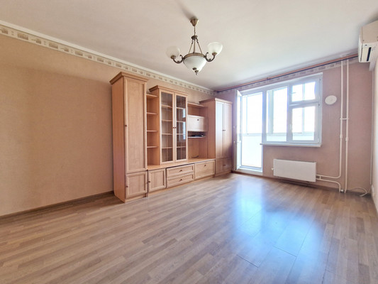 Продам однокомнатную (1-комн.) квартиру, Грекова ул, 11, Москва г