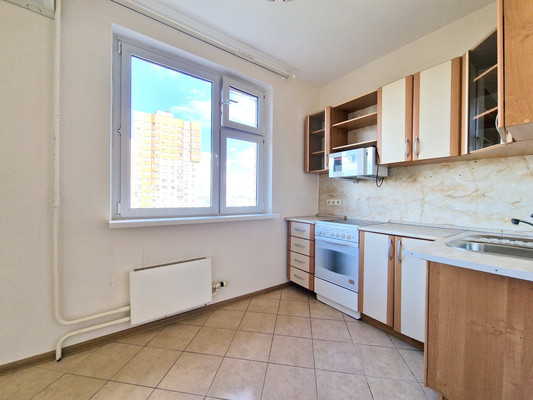 Продам однокомнатную (1-комн.) квартиру, Грекова ул, 11, Москва г