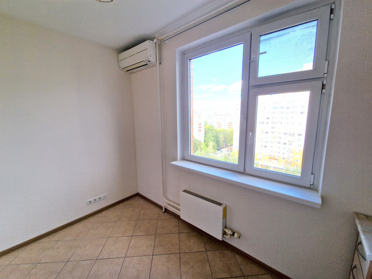 Продам однокомнатную (1-комн.) квартиру, Грекова ул, 11, Москва г