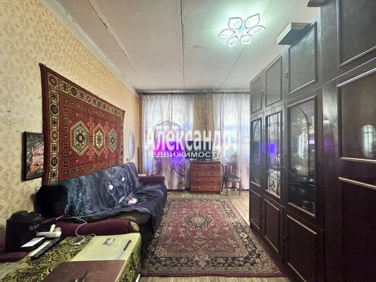 Продам трехкомнатную (3-комн.) квартиру, Разъезжая ул, 37, Санкт-Петербург г