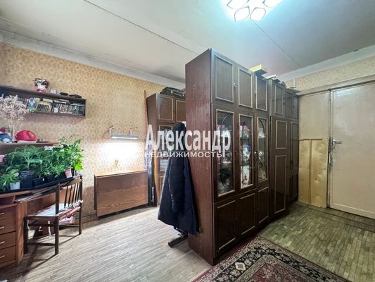 Продам трехкомнатную (3-комн.) квартиру, Разъезжая ул, 37, Санкт-Петербург г