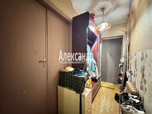Продам трехкомнатную (3-комн.) квартиру, Разъезжая ул, 37, Санкт-Петербург г