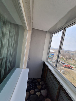 Продам трехкомнатную (3-комн.) квартиру, Почтовая ул, 15к2, Комсомольск-на-Амуре г