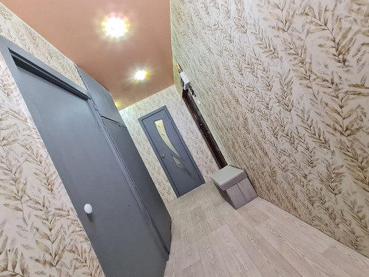 Продам трехкомнатную (3-комн.) квартиру, Почтовая ул, 15к2, Комсомольск-на-Амуре г
