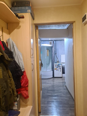 Продам комнату в 3-комн. квартире, Чайковского ул, 34, Санкт-Петербург г