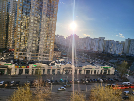 Продам двухкомнатную (2-комн.) квартиру, 8 Марта ул, 167, Екатеринбург г
