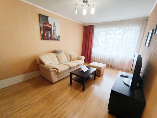 Продам двухкомнатную (2-комн.) квартиру, Сизова пр-кт, 25а, Санкт-Петербург г