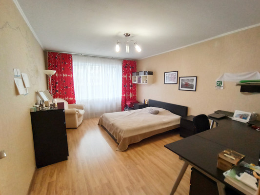 Продам двухкомнатную (2-комн.) квартиру, Сизова пр-кт, 25а, Санкт-Петербург г