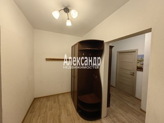 Продам многокомнатную квартиру, Муринская дор, 14к2, Санкт-Петербург г