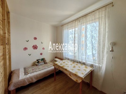 Продам многокомнатную квартиру, Муринская дор, 14к2, Санкт-Петербург г
