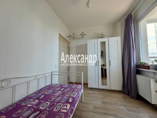 Продам многокомнатную квартиру, Муринская дор, 14к2, Санкт-Петербург г