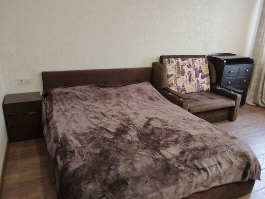 Продам однокомнатную (1-комн.) квартиру, Венеры ул, 23, Верхнетемерницкий п