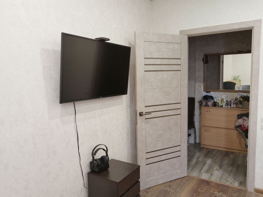 Продам однокомнатную (1-комн.) квартиру, Венеры ул, 23, Верхнетемерницкий п