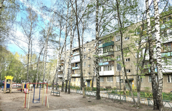 Продам трехкомнатную (3-комн.) квартиру, Военных Комиссаров ул, 4, Нижний Новгород г