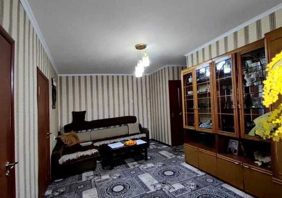 Продам трехкомнатную (3-комн.) квартиру, Ленина ул, 123, Белореченск г