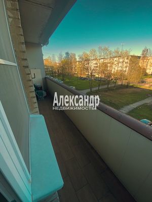 Продам трехкомнатную (3-комн.) квартиру, Ленина пр-кт, 28, Кириши г