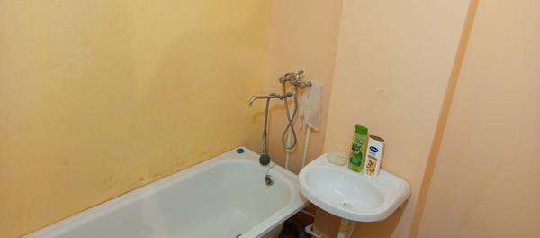 Продам двухкомнатную (2-комн.) квартиру, Пионерская ул, 10а, Мочалище п