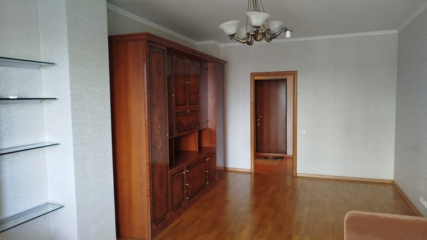 Продам однокомнатную (1-комн.) квартиру, Сиреневый б-р, 44к1, Москва г