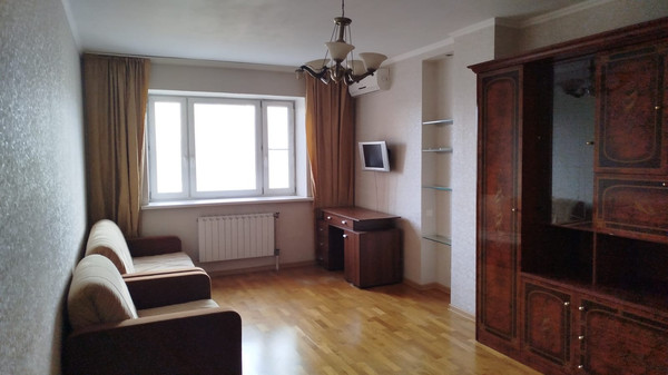 Продам однокомнатную (1-комн.) квартиру, Сиреневый б-р, 44к1, Москва г