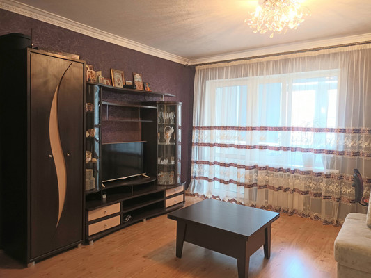 Продам трехкомнатную (3-комн.) квартиру, Северная Звезда ул, 7к1, Батайск г