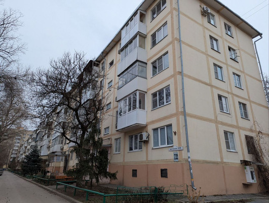 Продам трехкомнатную (3-комн.) квартиру, Стачки пр-кт, 235, Ростов-на-Дону г