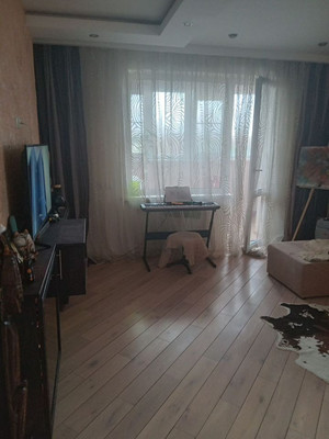 Продам трехкомнатную (3-комн.) квартиру, Коммунистический пр-кт, 28/1, Ростов-на-Дону г