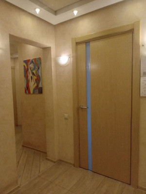 Продам трехкомнатную (3-комн.) квартиру, Коммунистический пр-кт, 28/1, Ростов-на-Дону г