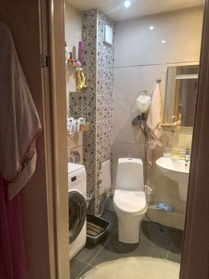 Продам трехкомнатную (3-комн.) квартиру, Коммунистический пр-кт, 28/1, Ростов-на-Дону г