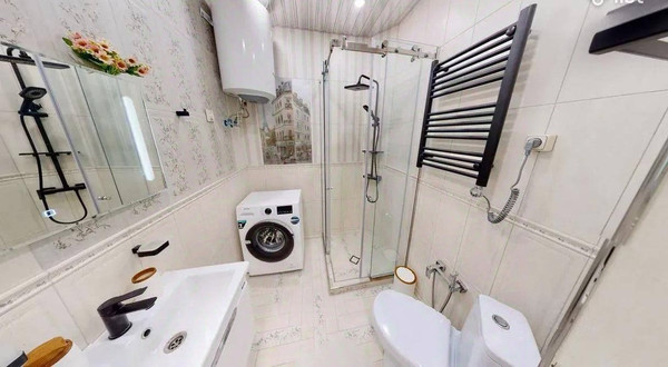 Продам двухкомнатную (2-комн.) квартиру, Королева пр-кт, 9, Ростов-на-Дону г