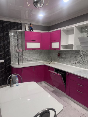 Продам двухкомнатную (2-комн.) квартиру, Таганрогская ул, 132/3, Ростов-на-Дону г