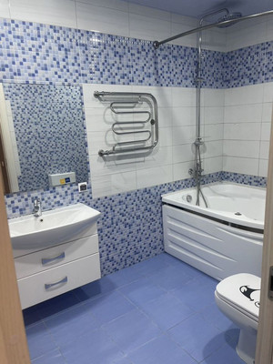 Продам двухкомнатную (2-комн.) квартиру, Таганрогская ул, 132/3, Ростов-на-Дону г