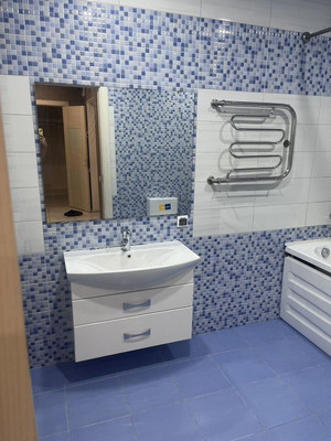 Продам двухкомнатную (2-комн.) квартиру, Таганрогская ул, 132/3, Ростов-на-Дону г