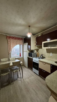 Продам двухкомнатную (2-комн.) квартиру, Гагринская ул, 3, Ростов-на-Дону г