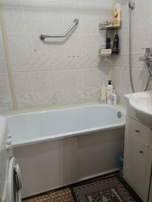 Продам двухкомнатную (2-комн.) квартиру, Добровольского ул, 32, Ростов-на-Дону г