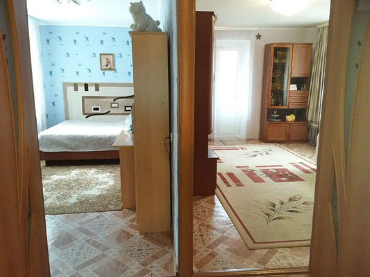 Продам двухкомнатную (2-комн.) квартиру, Добровольского ул, 32, Ростов-на-Дону г