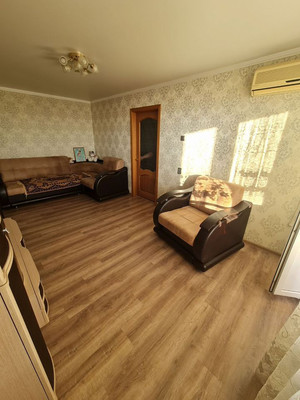 Продам двухкомнатную (2-комн.) квартиру, Туполева ул, 1111, Ростов-на-Дону г